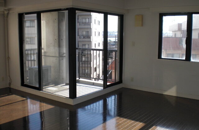 ＰＲＩＳＭ　ＣＯＵＲＴ　平井のお部屋