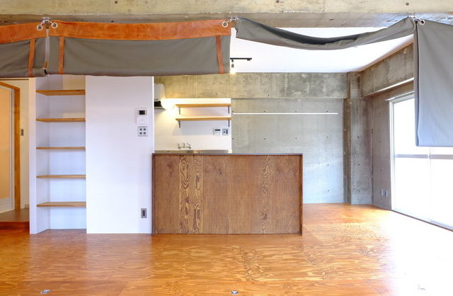 キャンピングハウス！の内観