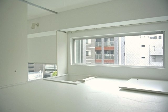 その他 one room 10月1日（土） 栗平駅改札横にて「ODAKYU RENTAL