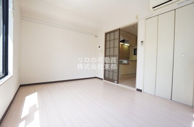 ピア・ジュトーのお部屋