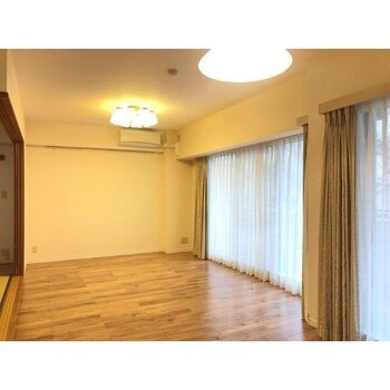 ヴェルナード大倉山参番館