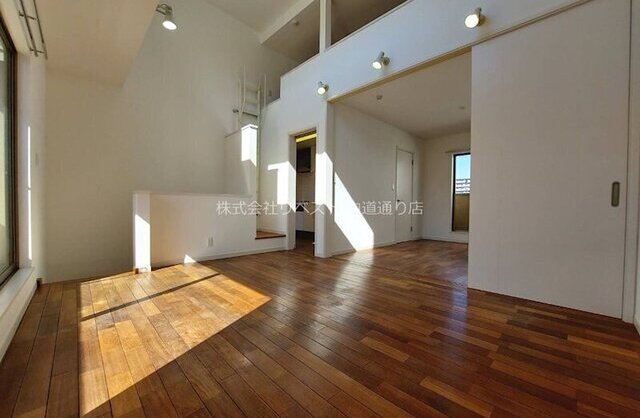 クレストウッド武蔵野のお部屋