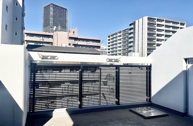 モノリス(MONOLITH)のお部屋
