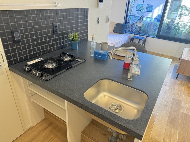部屋 シャープ 冷蔵庫