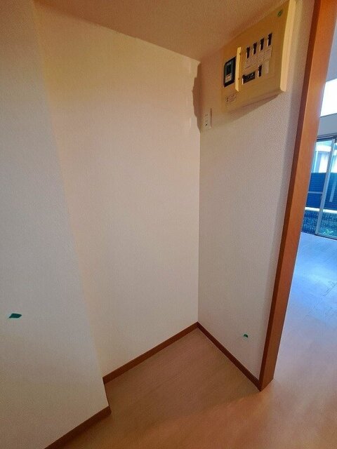 ルル様のお部屋 L字型キッチンがポイントのすっきりとしたお部屋】 物件番号