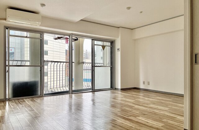難波ミツミコープのお部屋
