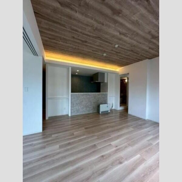 ゼスティN32 1