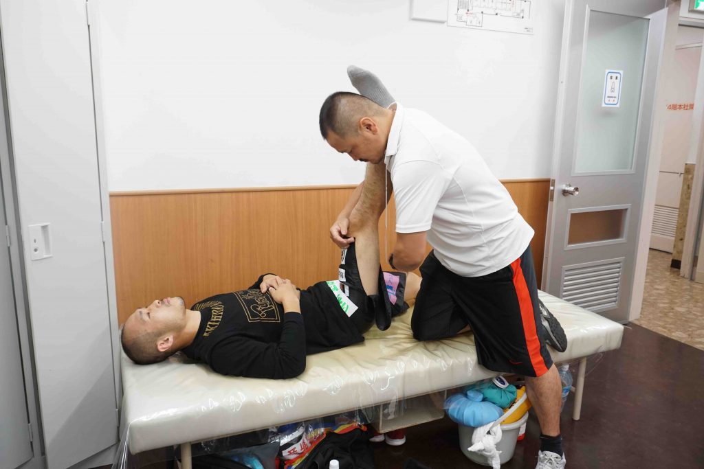 岡川智行　ボクシング　パーソナルトレーニング　パーソナルトレーナー　zehitomo