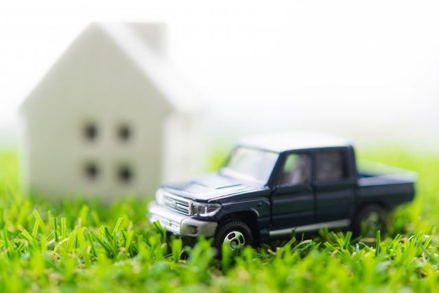 おしゃれなガレージを建てたい 値段の相場や種類を解説 Zehitomo Journal