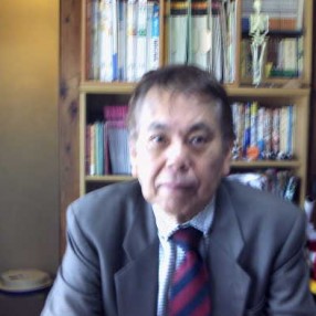 安田 英二