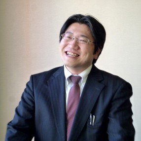 間瀬 英治
