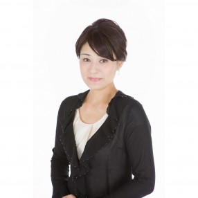 八木 磨千子