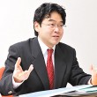タカミ タカシ