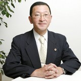 間山 進也