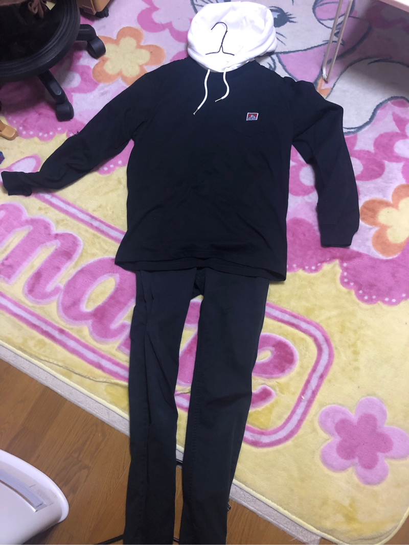 こういう感じの服装する女子ってどう ボーイッシュでカッコイイなと思いま Ricotta