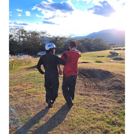 735778e0 e806 4f63 a65c 274a543ea961 s