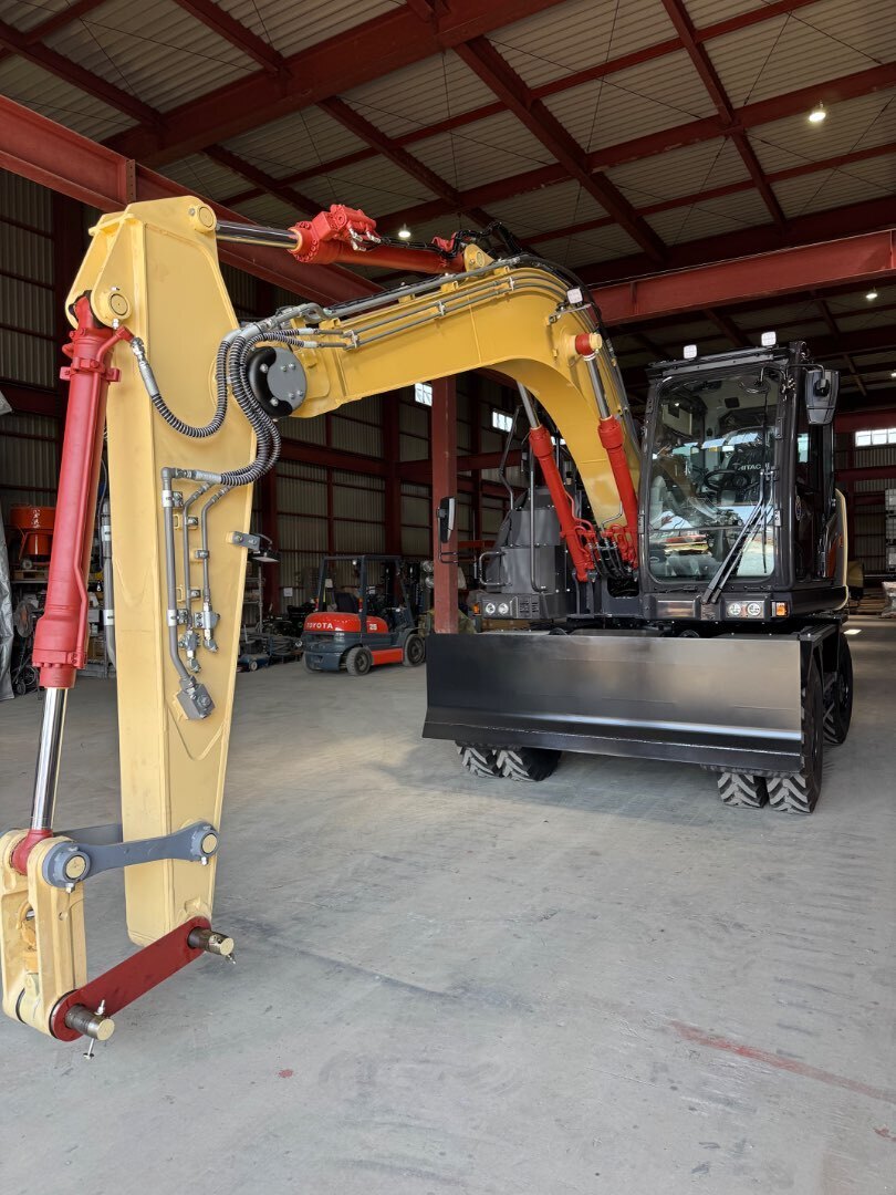 タイヤユンボの新車入りました。 | ICTの施工なら神奈川県の建設会社