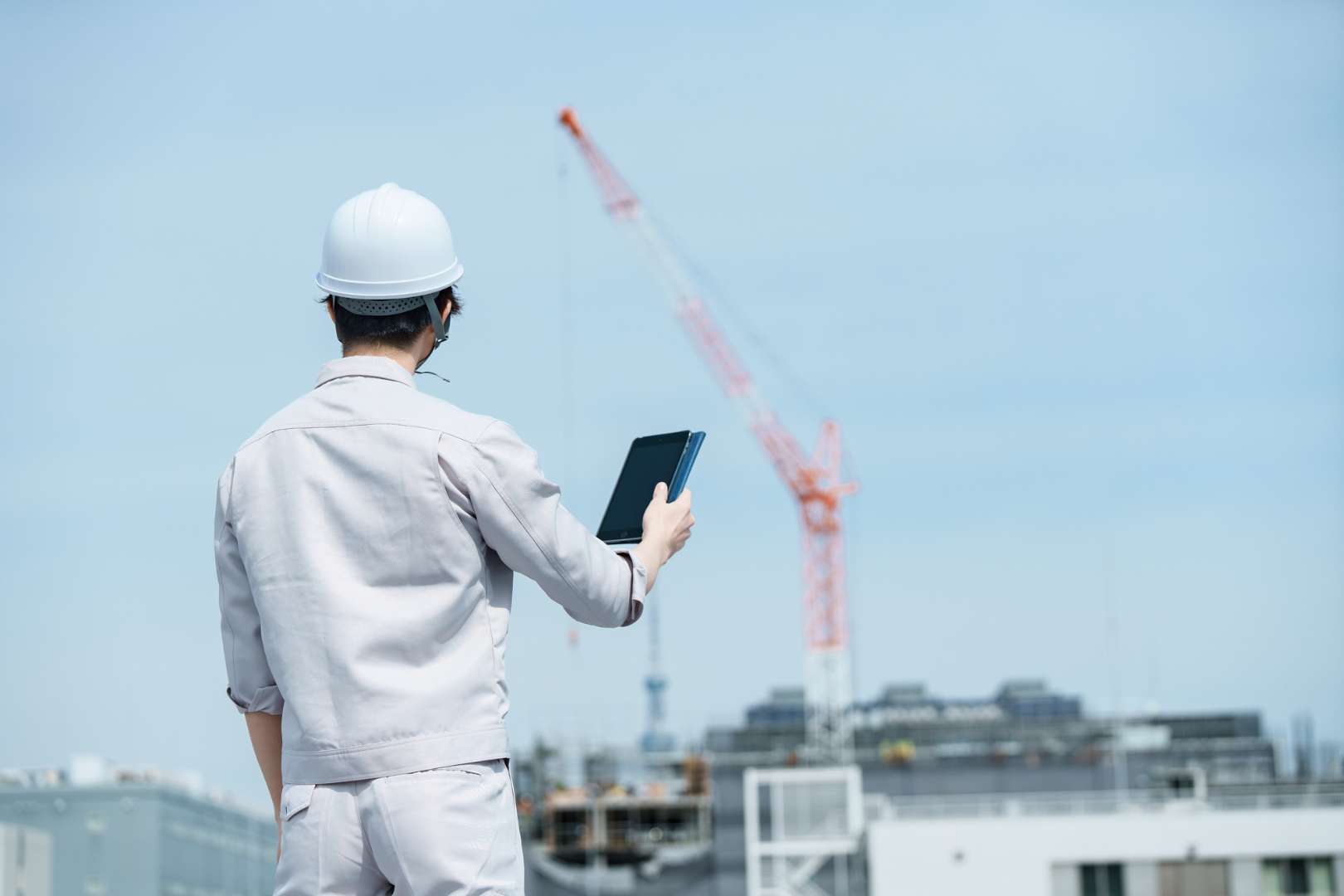 将来性の分岐点】「人手不足は当たり前」は真実か？これからの運送業で給料もキャリアも諦めない転職戦略 | 全国の運送は御殿場市の有限会社 ケーティーエスへおまかせください