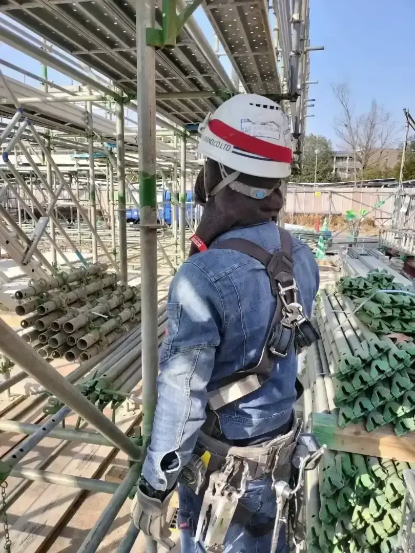 とび職の道具を徹底解説！未経験必見のかっこいい腰道具と鳶服 | 広島