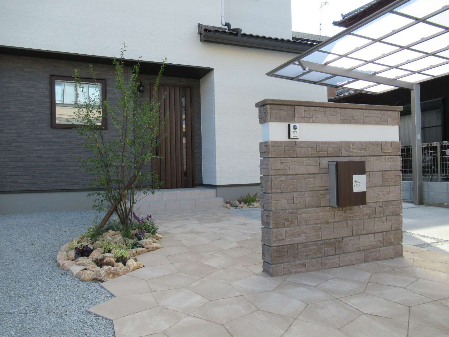 小野市m様邸トータル外構完成いたしました 加東市 小野市 加西市 西脇市 三木市の外構工事やエクステリア工事は庭楽館へ