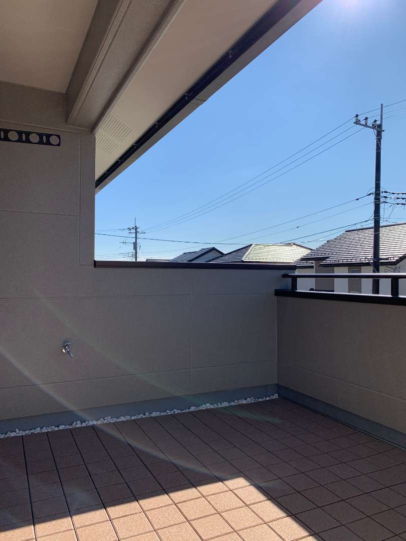 メンテナンスフリーのバルコニー 佐倉 印西 八千代の分譲住宅 注文住宅 リフォームは大東建設 メンテナンスフリーのバルコニー 佐倉 印西 八千代の分譲住宅 注文住宅 リフォームは大東建設