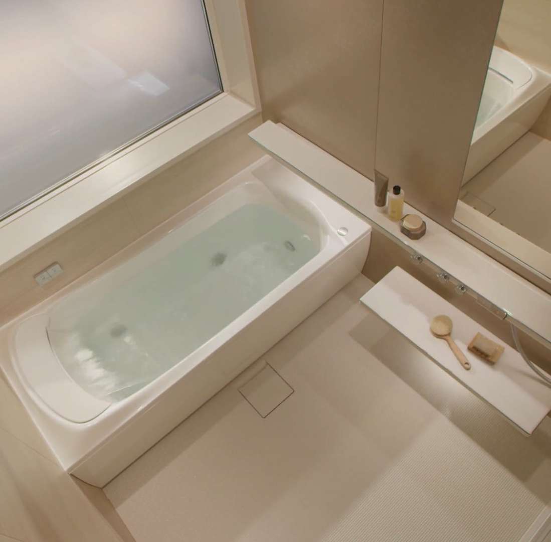 【TOTO】肩こりにも冷え性にも！いたれりつくせり肩湯バスルーム 埼玉県戸田市のリフォームは「ナックプランニング」 戸建て・マンション