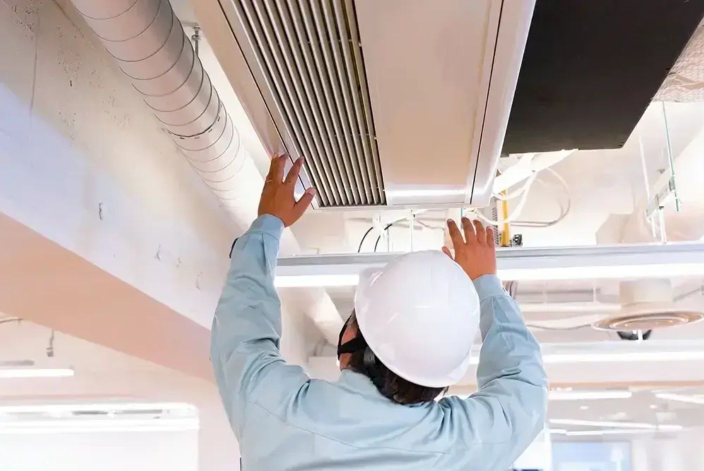 【経験者歓迎】設備工事スタッフ募集｜空調・冷凍冷蔵設備の施工・メンテナンス／スキルに応じて高待遇！