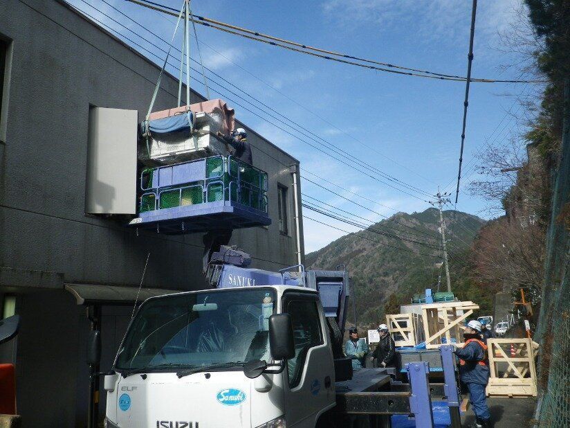 【電気工事士資格・経験者優遇】愛媛県西条市／電気工事士／四国電力の発電所メンテナンスなど／安定経営／年間休日125日／充実の福利厚生／