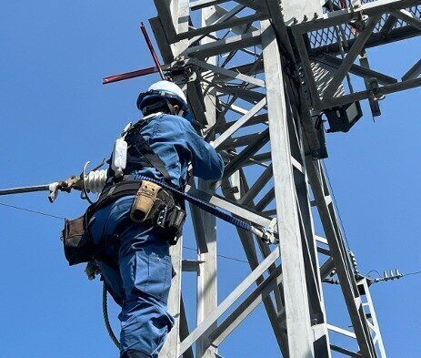 発電所・変電所の電気工事スタッフ/未経験OK/賞与年2回＋年間休日125日＋有給休暇/充実した福利厚生/働きやすさ重視/国家資格取得サポートあり