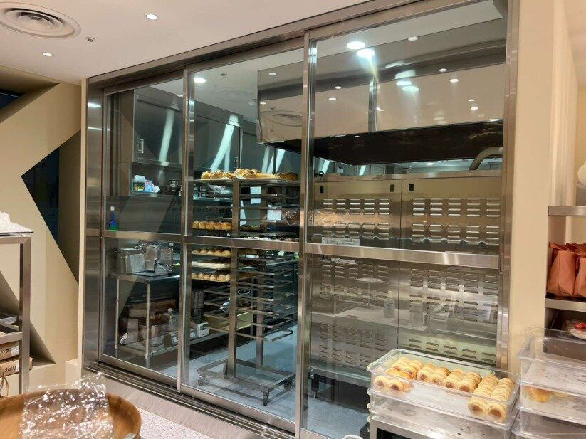 【初年度から30万スタート】店舗工事の現場作業員／某有名店舗あり／正社員採用／未経験歓迎