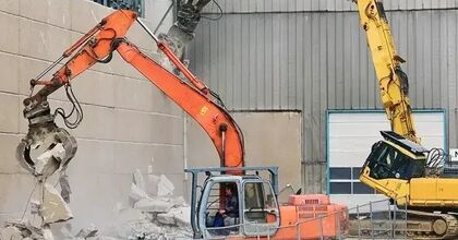 【未経験でも日給1.4万円～】週休2日＆残業少なめ！高収入と休みを両立する解体工／一宮市