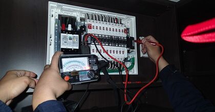 【未経験歓迎！】電気・通信・消防。3つの国家資格スキルを「一度に」習得！／大阪市北区