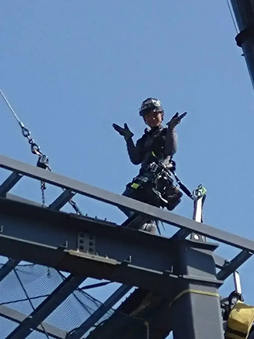 【未経験でも月給30万スタート】広島でガッツリ稼ぐ鉄骨建方／賞与年2回・退職金あり／実働7hで高収入／広島市