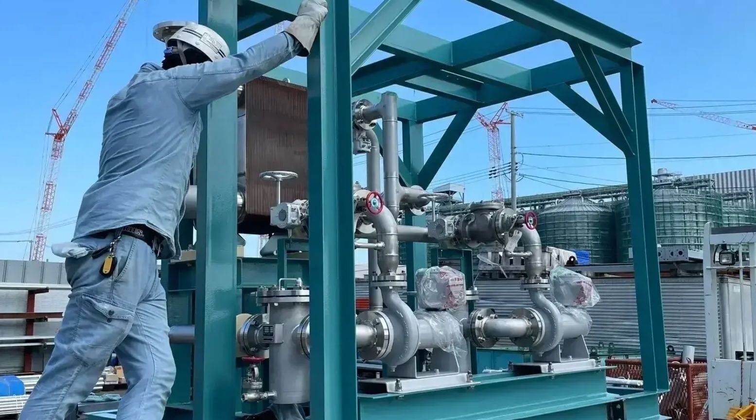 【配管・溶接職人／経験者】月給40万可・年休120日(土日祝休)｜残業代は「1分単位」で全額支給。自社工場完備で快適な作業環境！｜七ヶ浜町