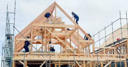 【建方大工/経験者】月給50万も可能｜土日休み選択制！「家族の時間」も「稼ぎ」も諦めない。名古屋市熱田区で培った技術を正当評価。