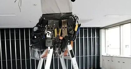 【リフォーム営業/経験者】月給30万〜60万｜「腕の良い職人」があなたの最大の武器。創業50年の技術力があるから、自信を持って高単価な提案ができる。