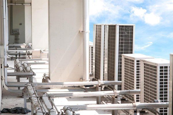 【伊勢市/未経験歓迎】空調・管工事のプロ育成！資格支援あり / ゼロから稼げる技術職／正社員