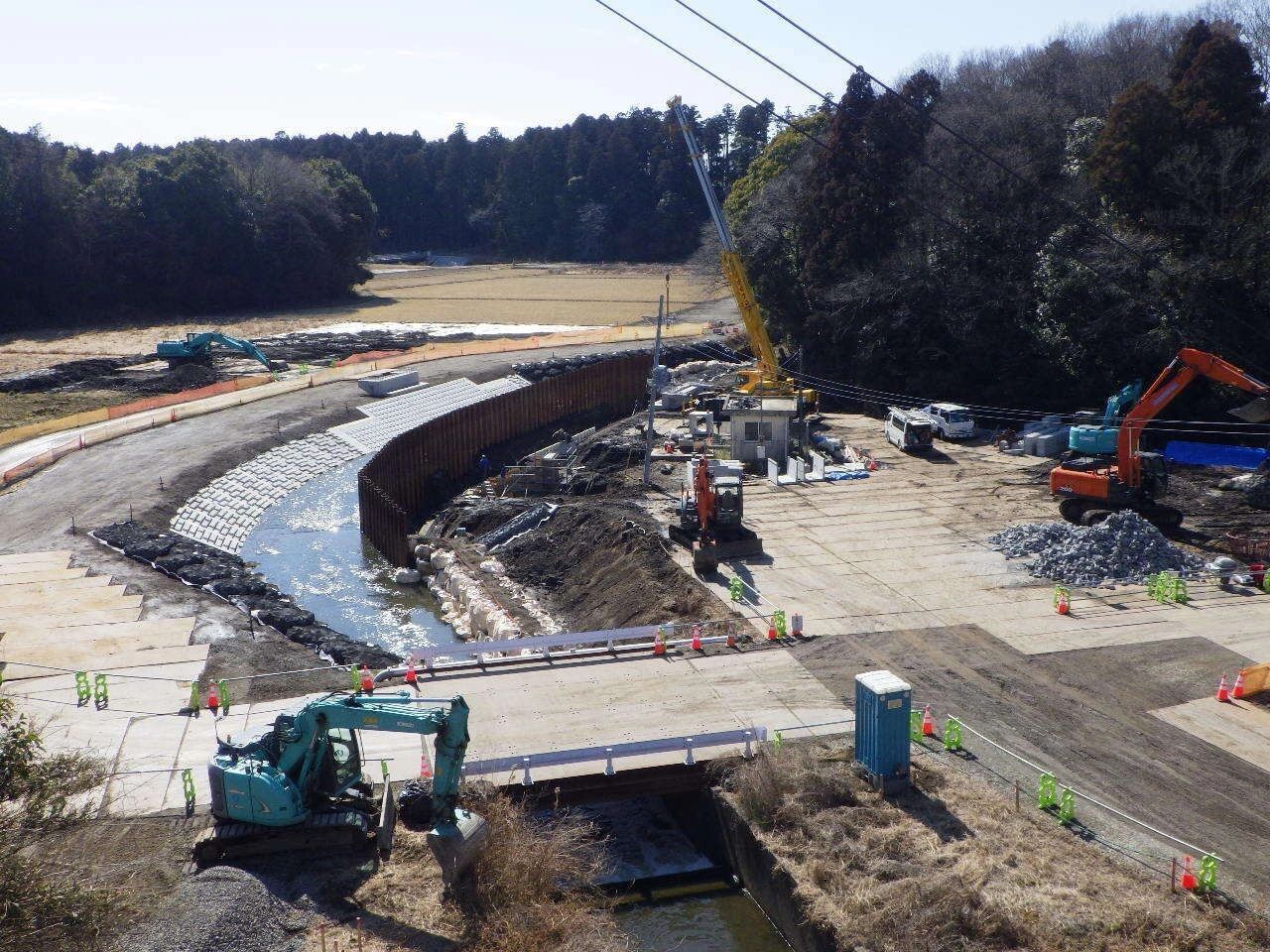 【未経験歓迎】月給27万〜32万円！鉾田市のインフラを支える正社員｜公共工事100％の安定感×一生モノの技術