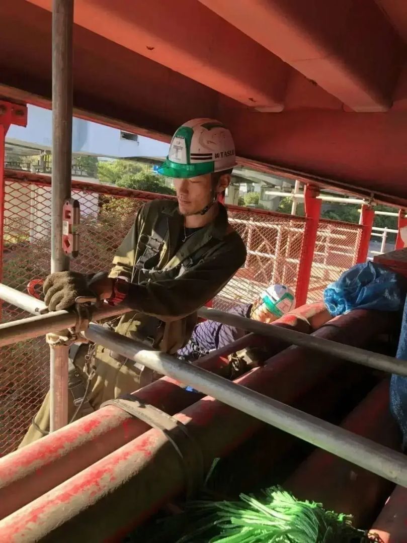 経験者歓迎 | 千葉県内メインの足場作業員 | 年収1000万目指せる | 年収520万～スタート | 20～30代活躍中 | 残業ほぼなし