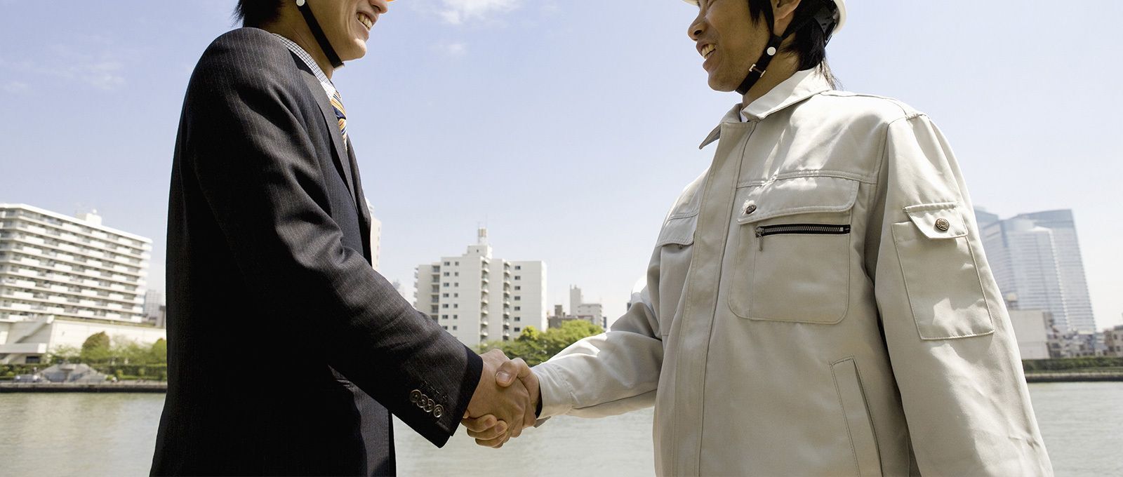 【日野市/営業】リフォーム経験者募集！月30万＋賞与。手抜きを許さない「100%正直な提案」で自信を持って稼ぐ