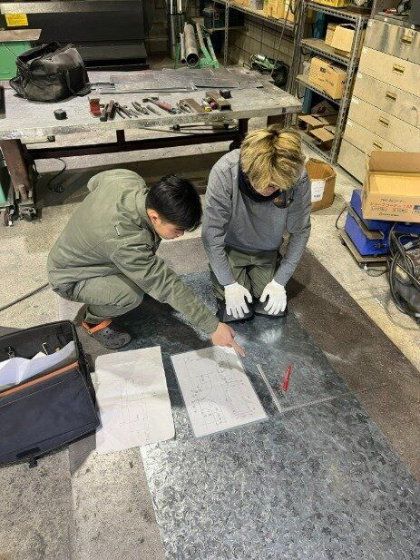 ダクト工事の現場管理・営業／経験者歓迎／年収1000万目指せる／DX・働き方改革を推進／頑張りに応じた評価制度