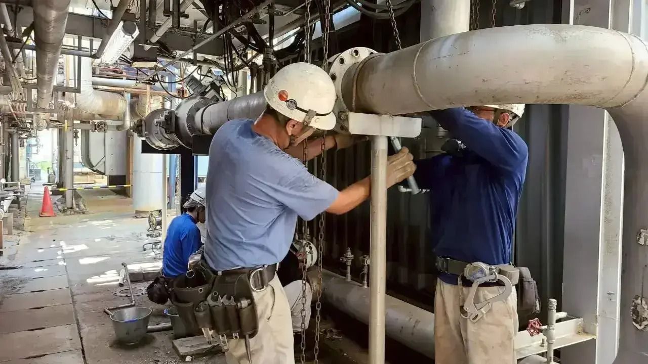 山岸鉄工 株式会社