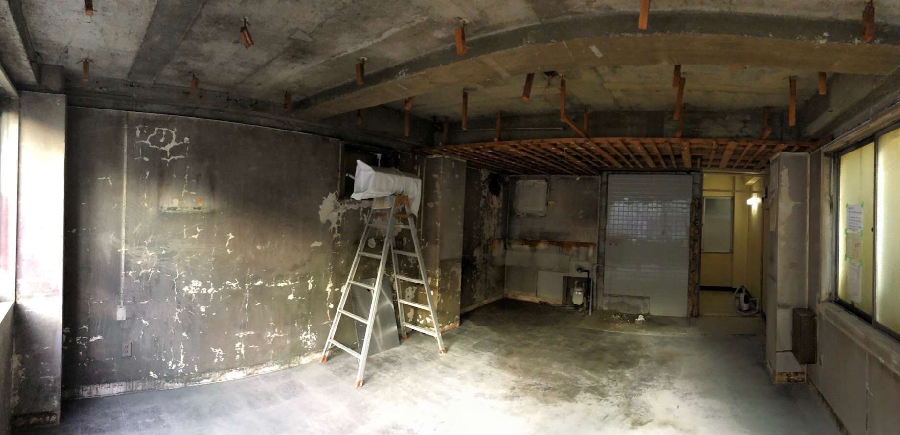 内装解体工事（スケルトン工事） 台東区 | オフィス・事務所の施工事例 | 相模原市の解体工事は株式会社プラスト