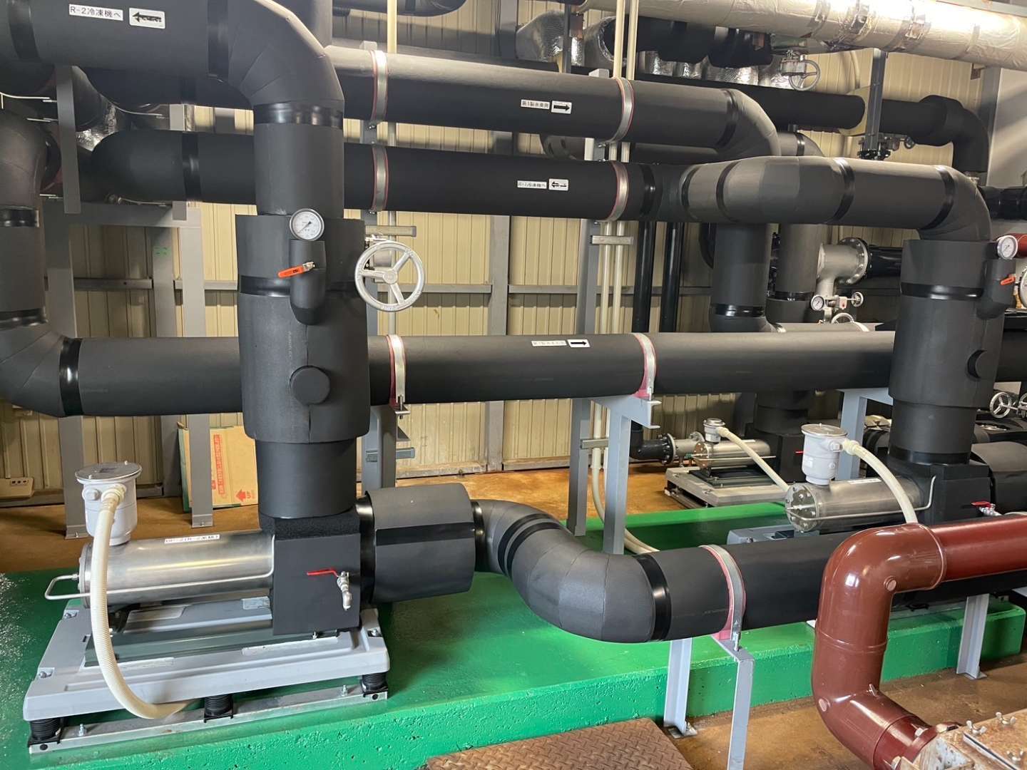 ブライン配管更新工事 _ ブライン メンテナンス 手順 – 工場・プラント・ブライン配管保冷工事の施工事例 – DALD