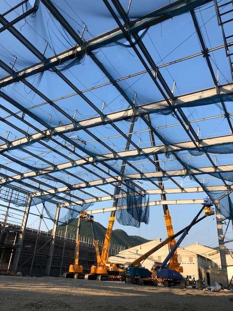 某工場梱包棟 180t その他の施工事例 鉄骨工事 機械器具設置工事のことなら兵庫県姫路市のiwyまで