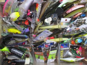 中古ルアー入荷！＼(｀^´)/