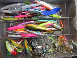 中古ルアー入荷！(｀^´)ｖ