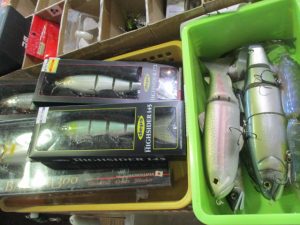 [店舗情報]バスルアー入荷しました！人気商品もありますよ！