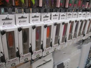 ﾌﾞﾚｰﾄﾞ付き！？IKｷｬｽﾄ入荷しました！