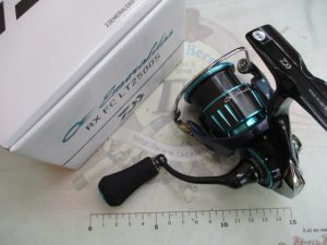 【秋エギング準備！】軽量フィネスモデル「23エメラルダス RX FC LT2500S」が入荷しました！